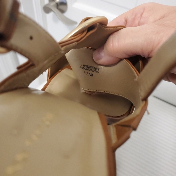 Ann Taylor Cognac in Color Leather Double Strap Buckle Close Block Sanda… - Picture 11 of 13